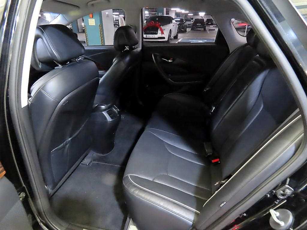 HYUNDAI Aslan - Vista 7