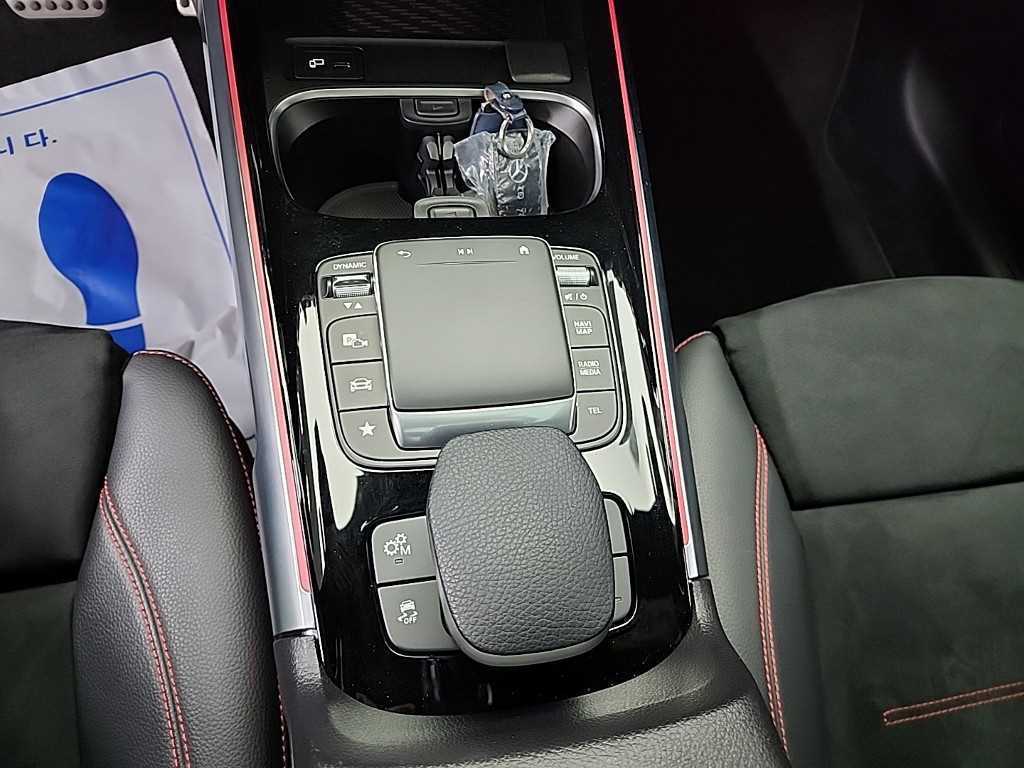 Mercedes Benz GLB Class 2021 Gris - Importación desde Corea - HF Imports Iquique - Foto 16