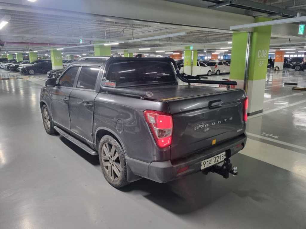 Ssangyong Rexton - Vista 2