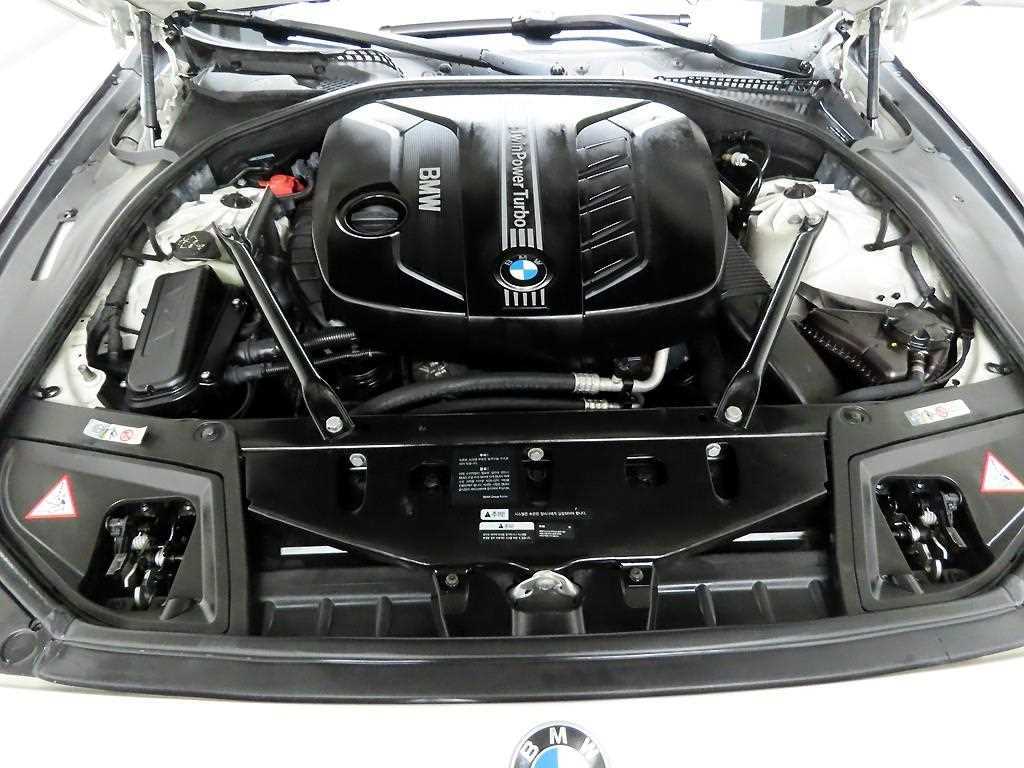 BMW 5 Series 2013 Blanco - Importación desde Corea - HF Imports Iquique - Foto 20