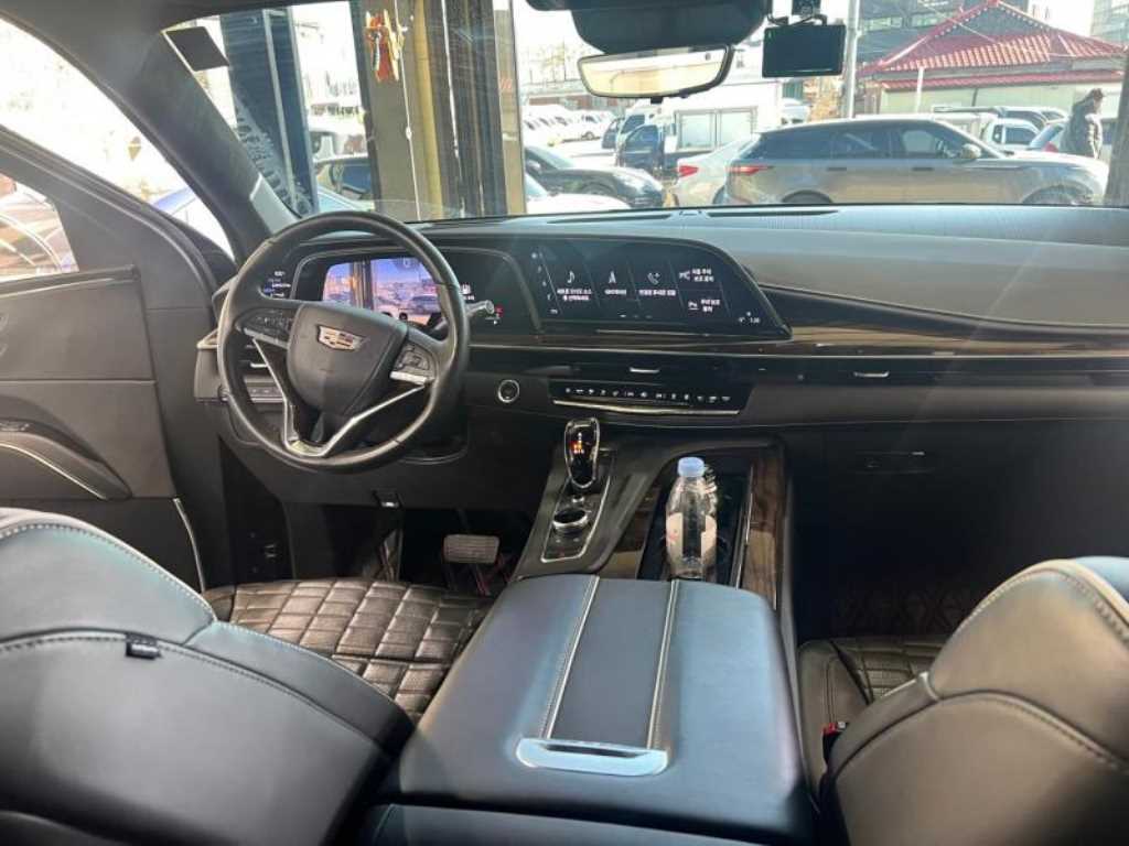Cadillac Escalade - Vista 2
