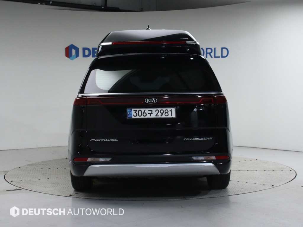 KIA Carnival - Vista 4