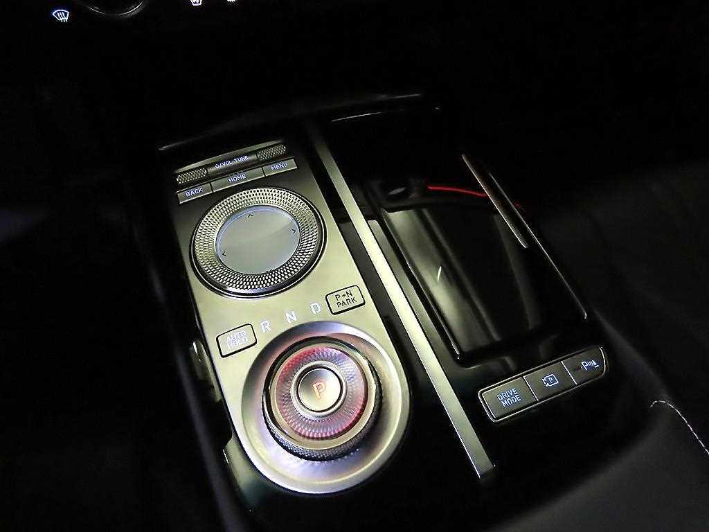 Genesis G80 - Vista 12