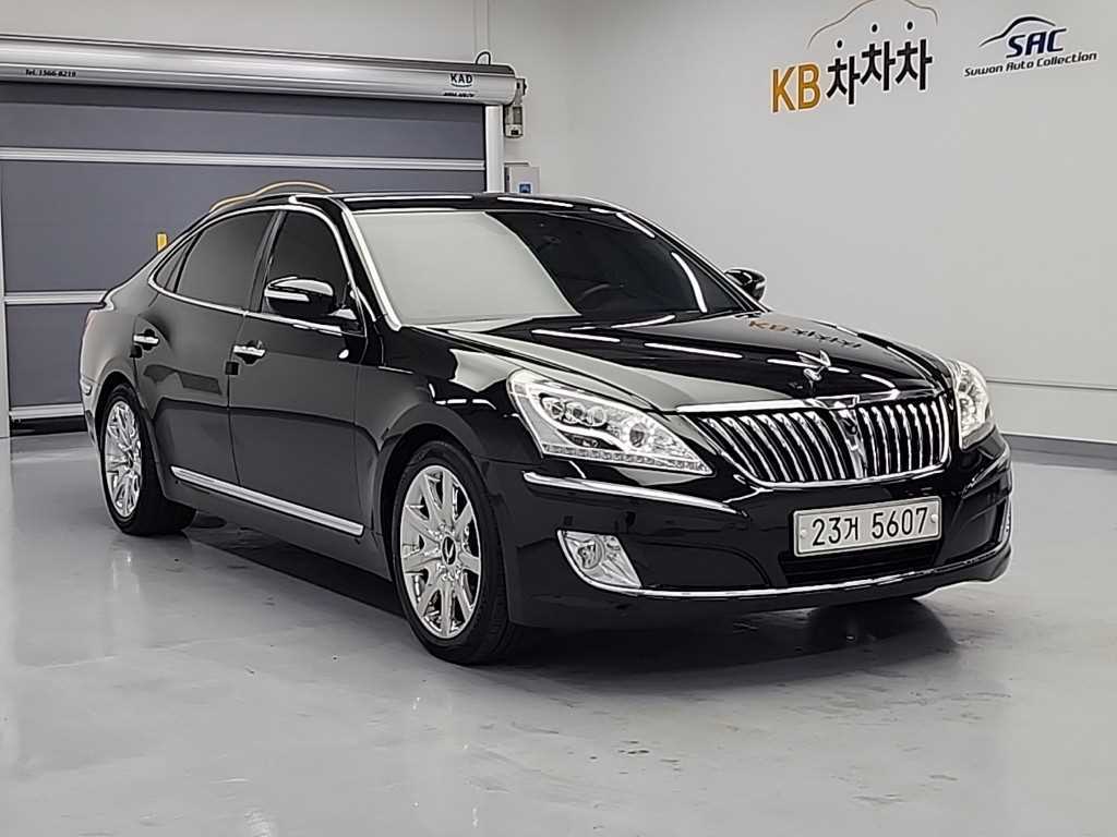 HYUNDAI Equus - Vista 4