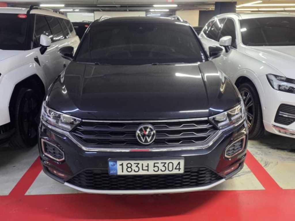 Volkswagen T-Roc 2021 Negro - Importación desde Corea - HF Imports Iquique - Foto 1