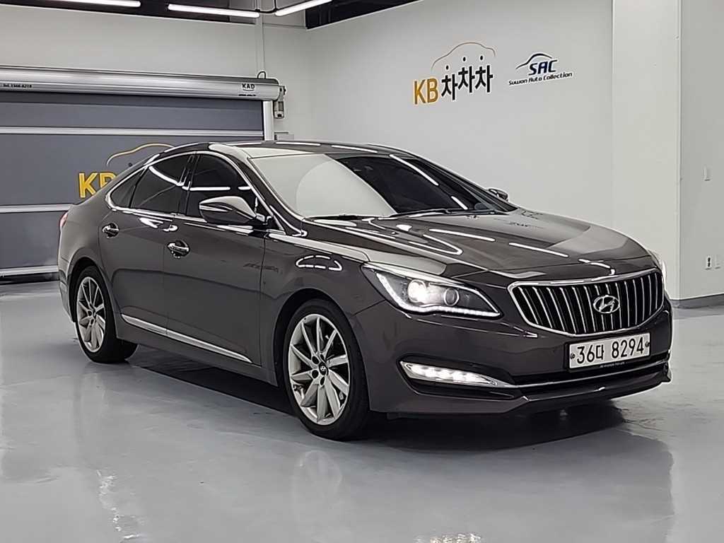 HYUNDAI Aslan - Vista 4