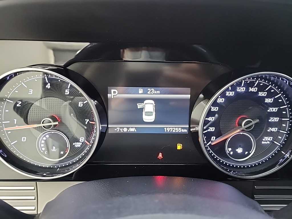 HYUNDAI Grandeur - Vista 6