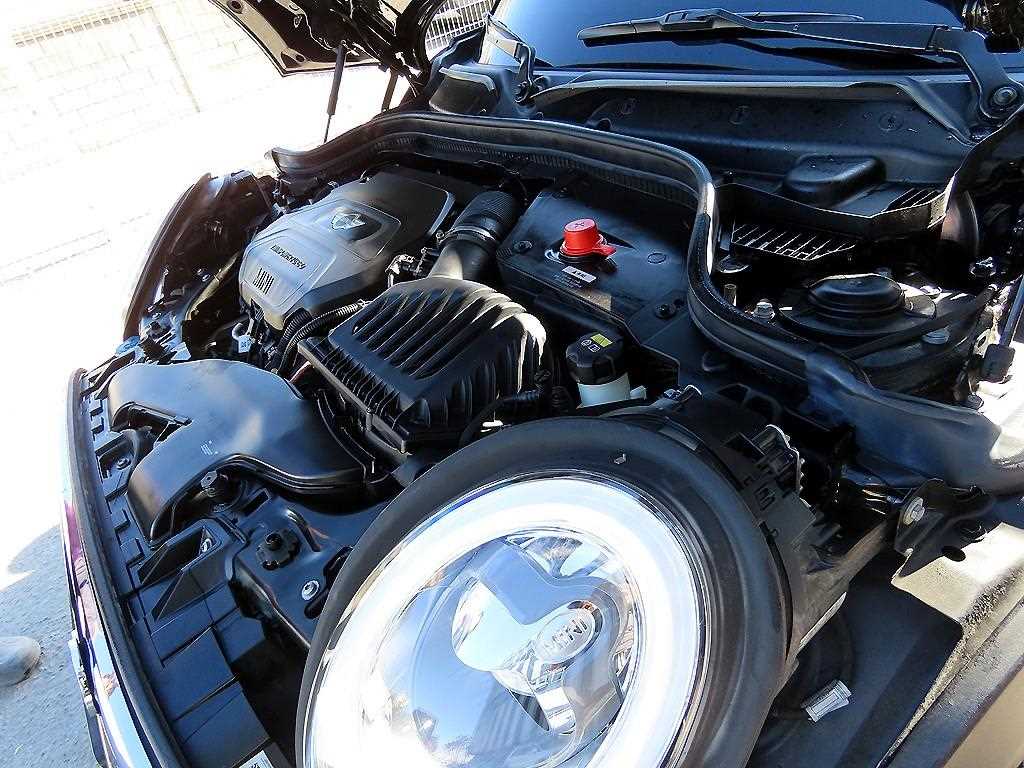 Mini Cooper 2018 Negro - Importación desde Corea - HF Imports Iquique - Foto 17