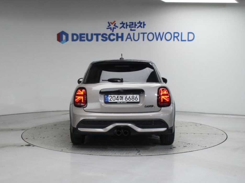 Mini Cooper - Vista 4