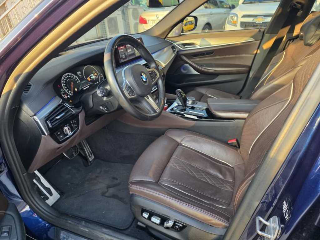 BMW 5 Series - Vista 7