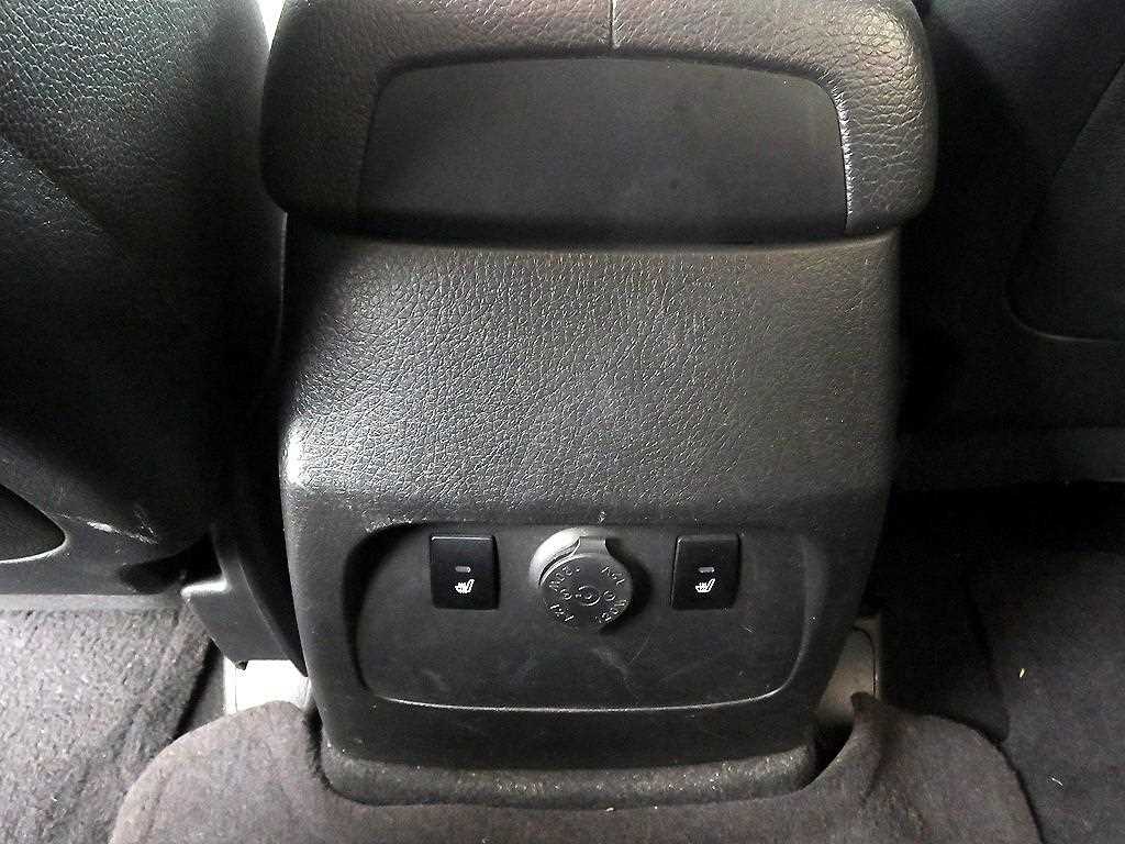 KIA Sorento - Vista 9