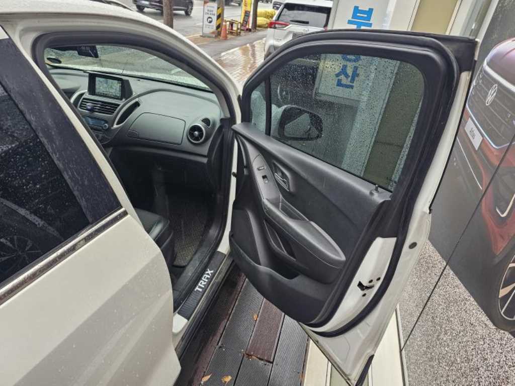 Chevrolet Trax 2015 Blanco - Importación desde Corea - HF Imports Iquique - Foto 14