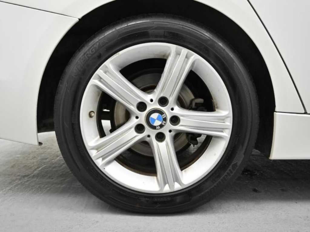 BMW 3 series - Vista 5