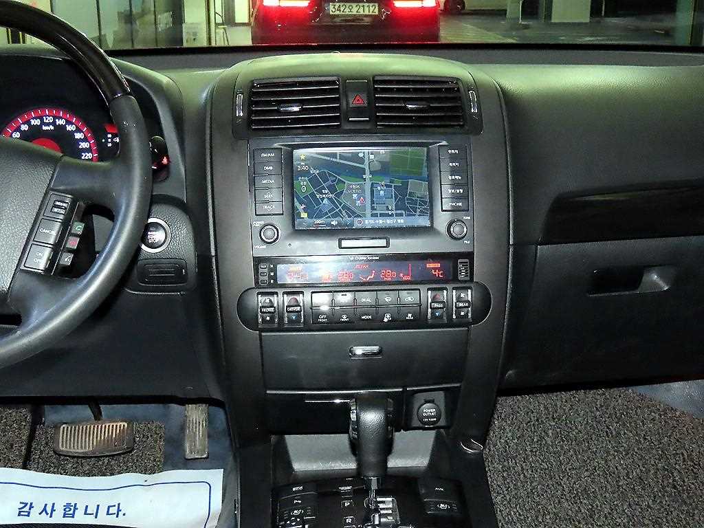 KIA Mohave - Vista 11