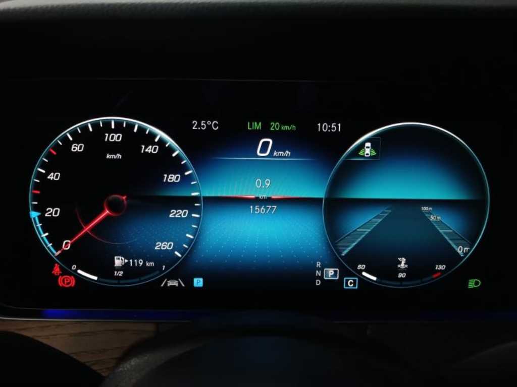 Mercedes Benz E class - Vista 9