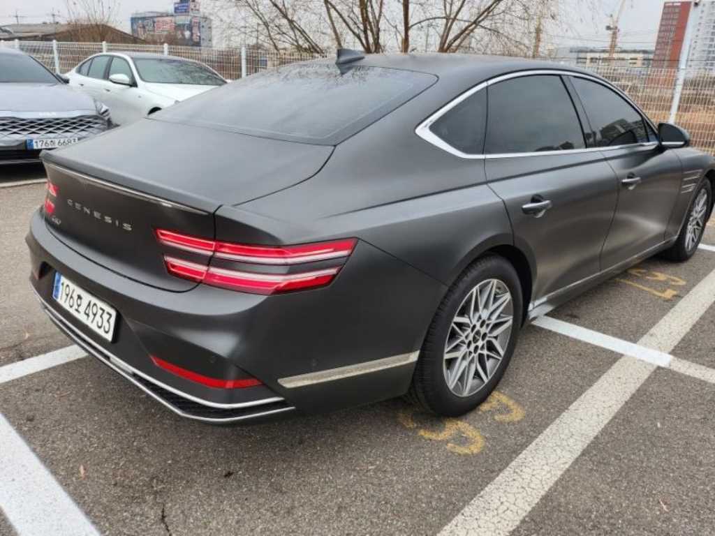 Genesis G80 - Vista 5
