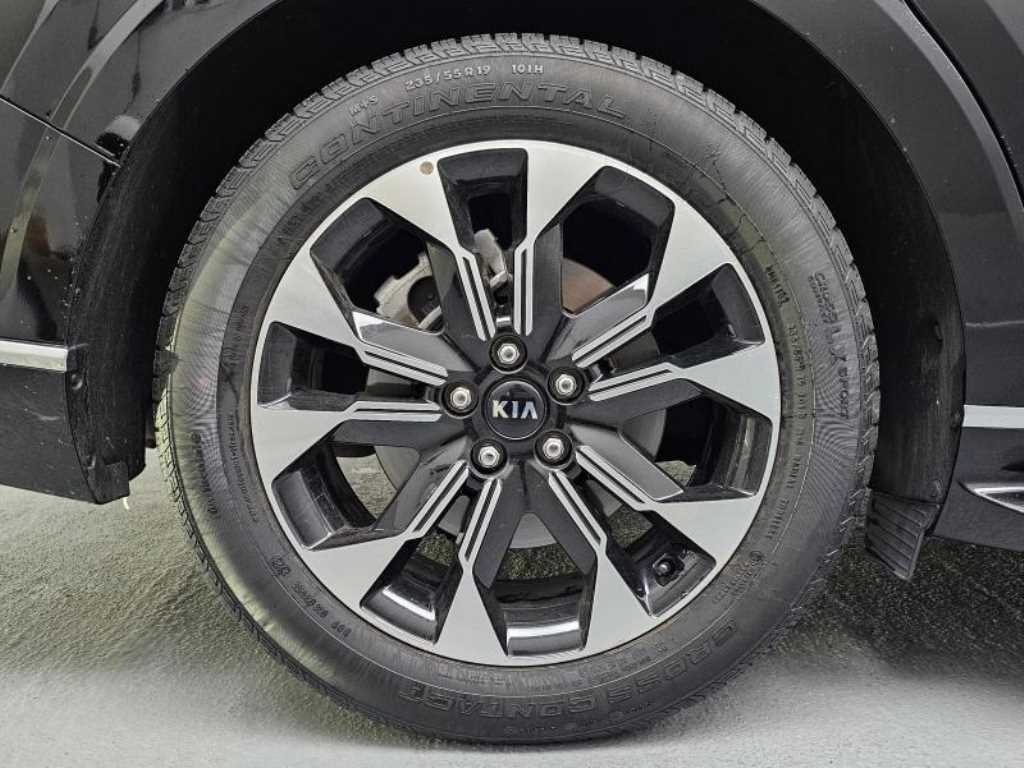 KIA Carnival - Vista 5