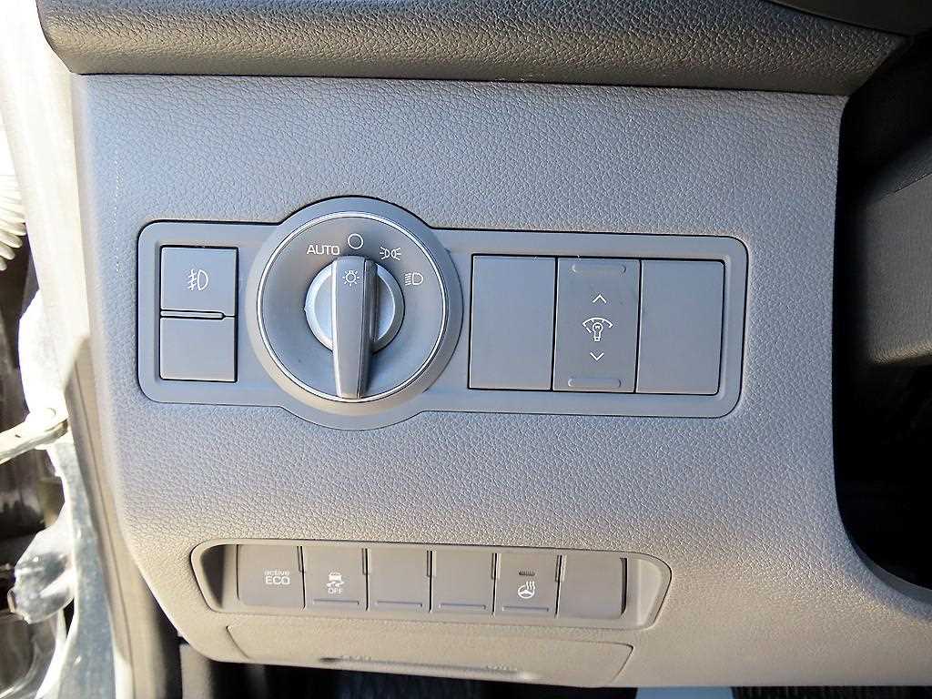 HYUNDAI Solati 2018 Negro - Importación desde Corea - HF Imports Iquique - Foto 13