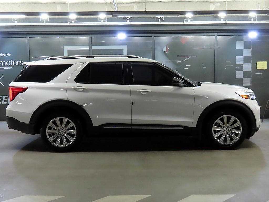 Ford Explorer - Vista 3