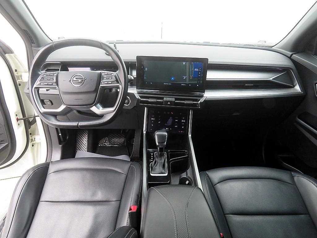 Ssangyong Torres - Vista 8