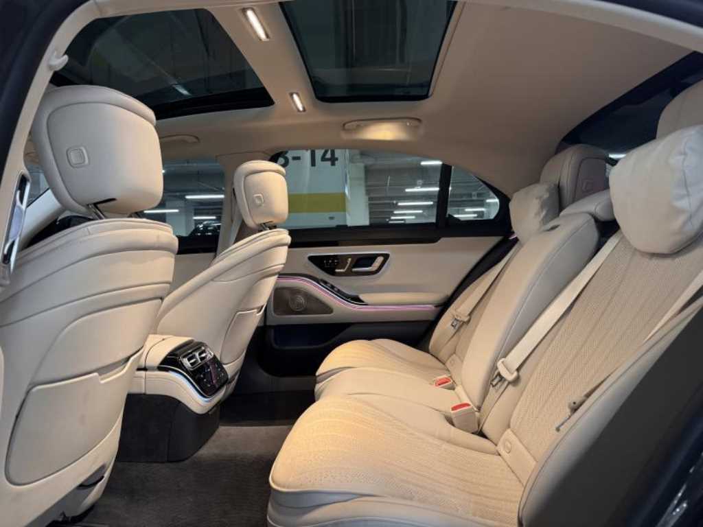 Mercedes Benz S Class - Vista 9