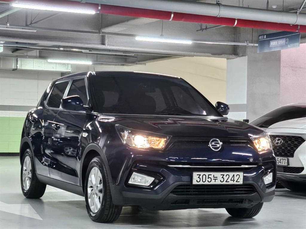 Ssangyong Tivoli - Vista 2