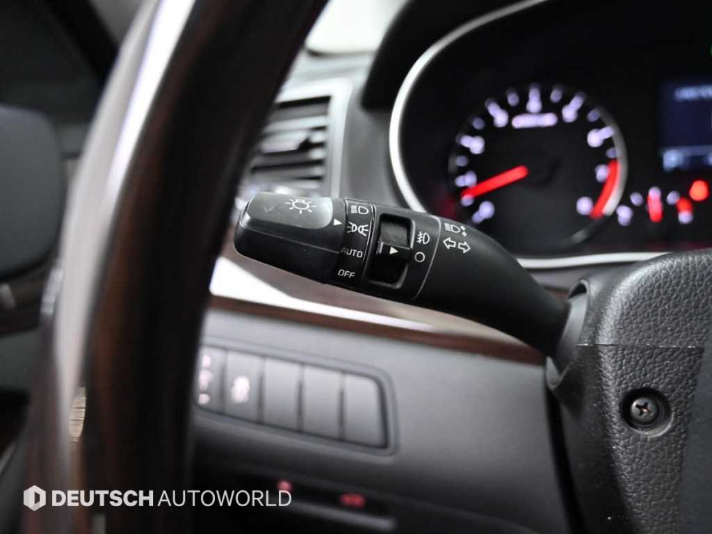 KIA K7 2015 Blanco - Importación desde Corea - HF Imports Iquique - Foto 18