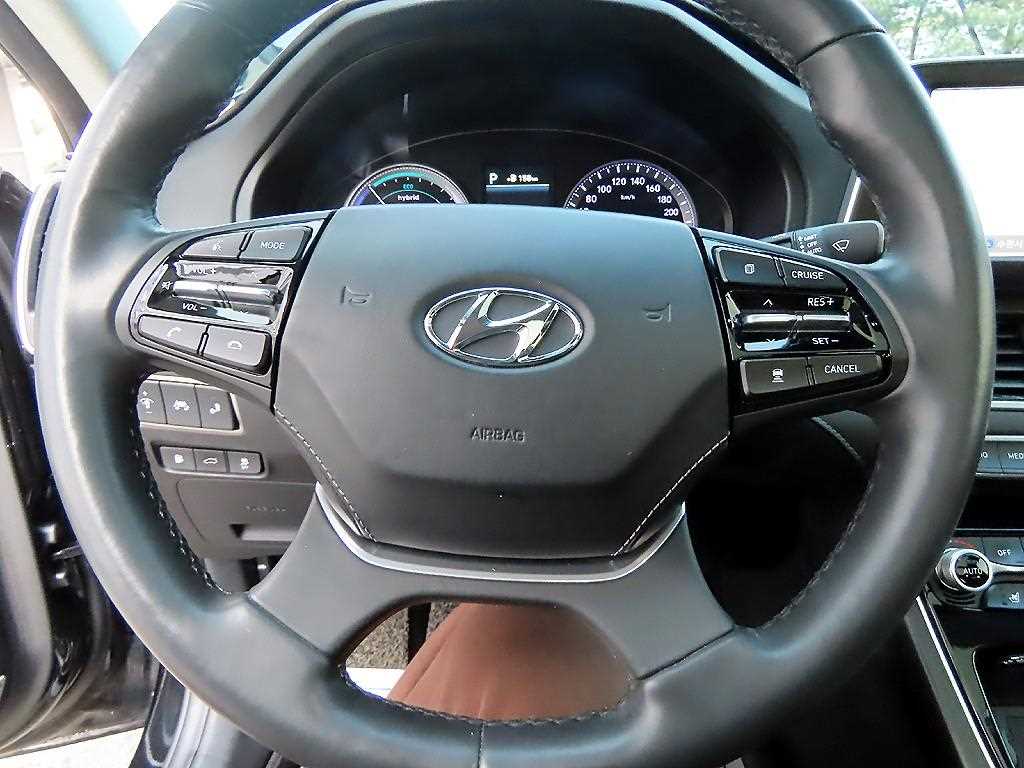 HYUNDAI Grandeur - Vista 8