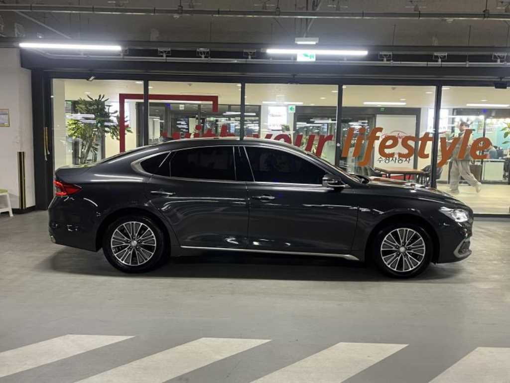 HYUNDAI Grandeur - Vista 4