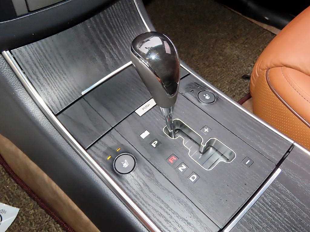 HYUNDAI Veracruz - Vista 10