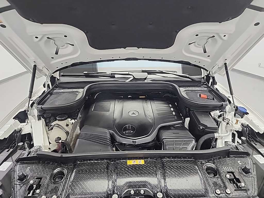 Mercedes Benz GLE Class - Vista 5