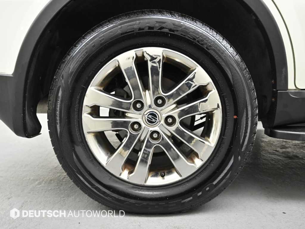 Ssangyong Rexton - Vista 5