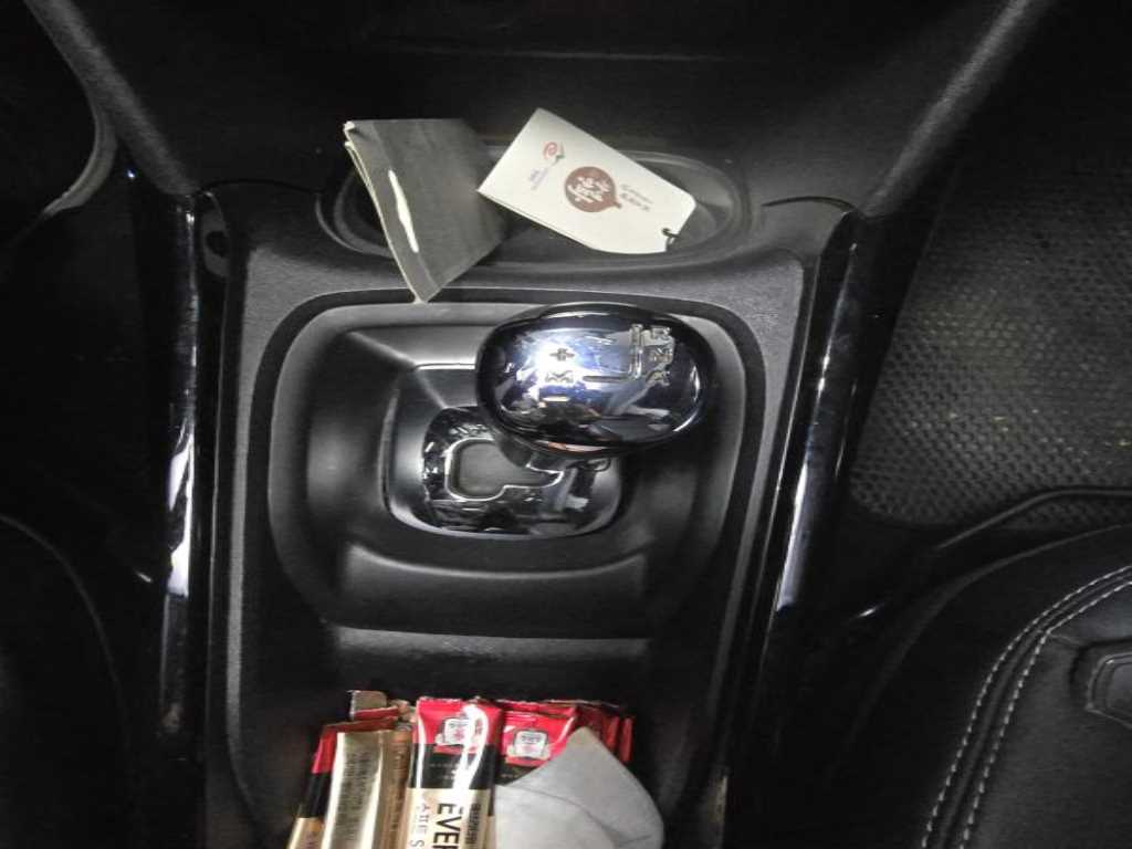 Peugeot 2008 2015 Blanco - Importación desde Corea - HF Imports Iquique - Foto 16