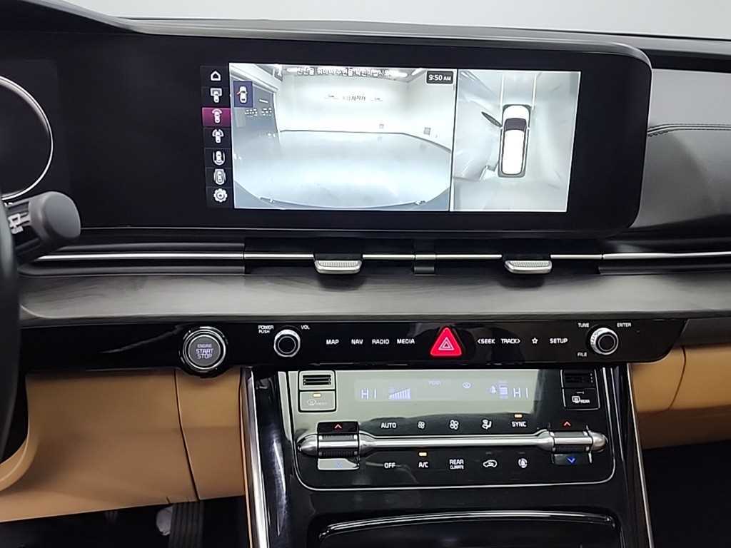 KIA Carnival - Vista 10