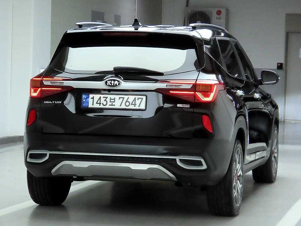 KIA Seltos - Vista 4
