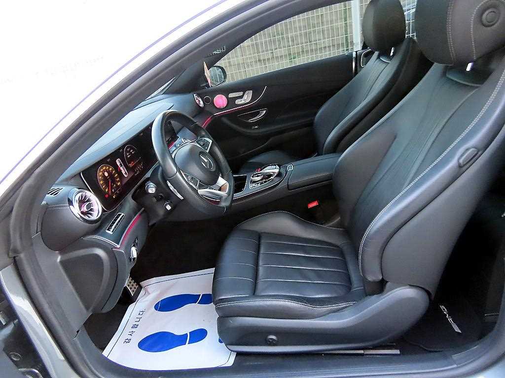 Mercedes Benz E class - Vista 5