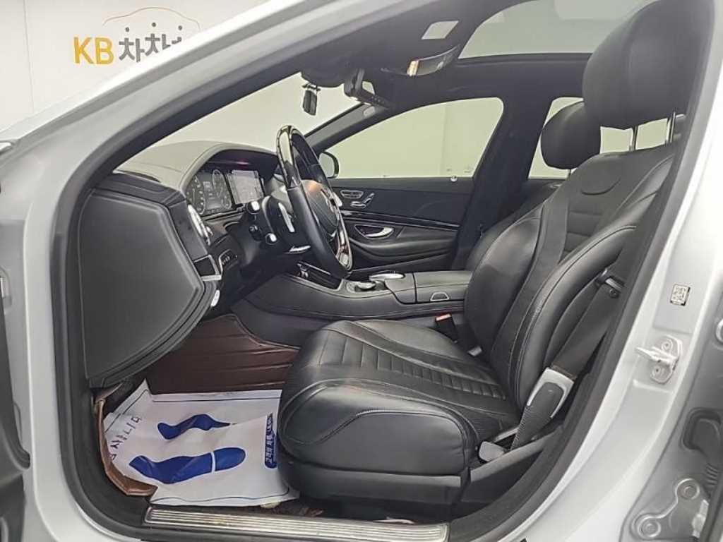 Mercedes Benz S Class - Vista 11