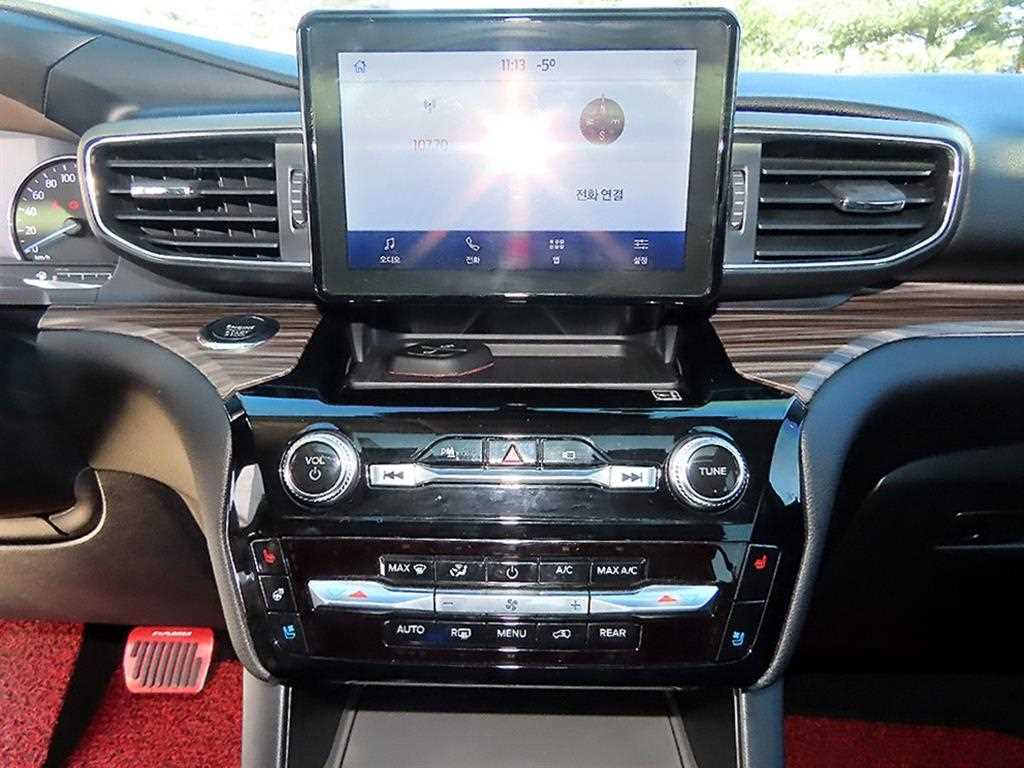 Ford Explorer - Vista 12