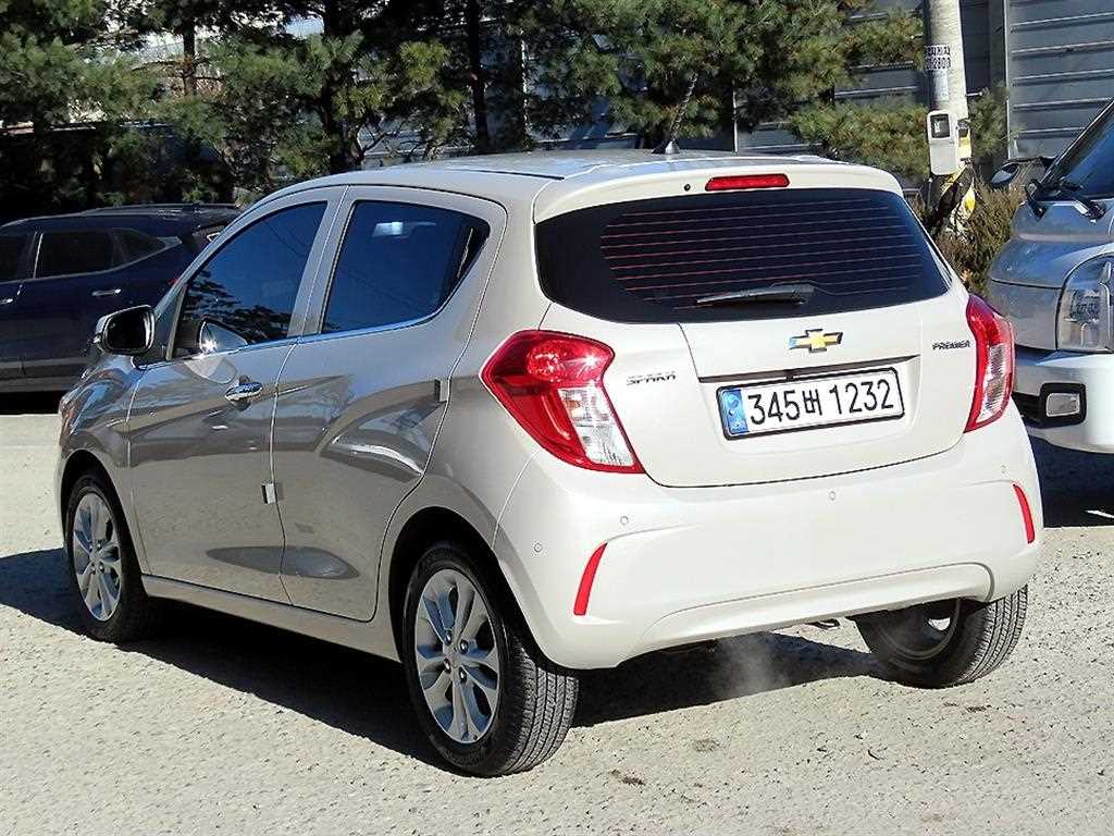 Chevrolet Spark - Vista 3