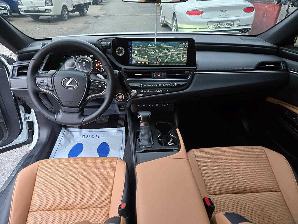 Lexus ES - Vista 9