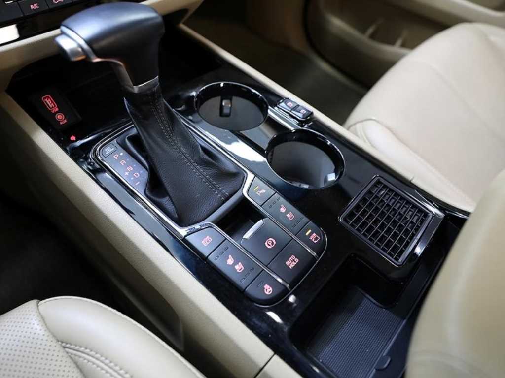 KIA Carnival 2019 Negro - Importación desde Corea - HF Imports Iquique - Foto 16