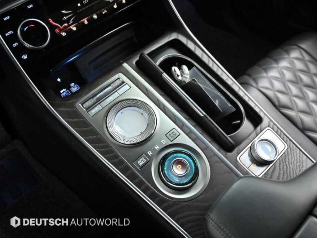 Genesis GV80 - Vista 9