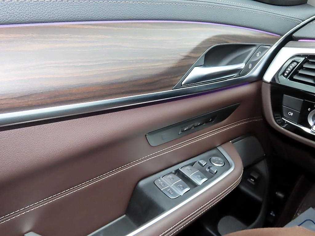 BMW Gran Turismo - Vista 12