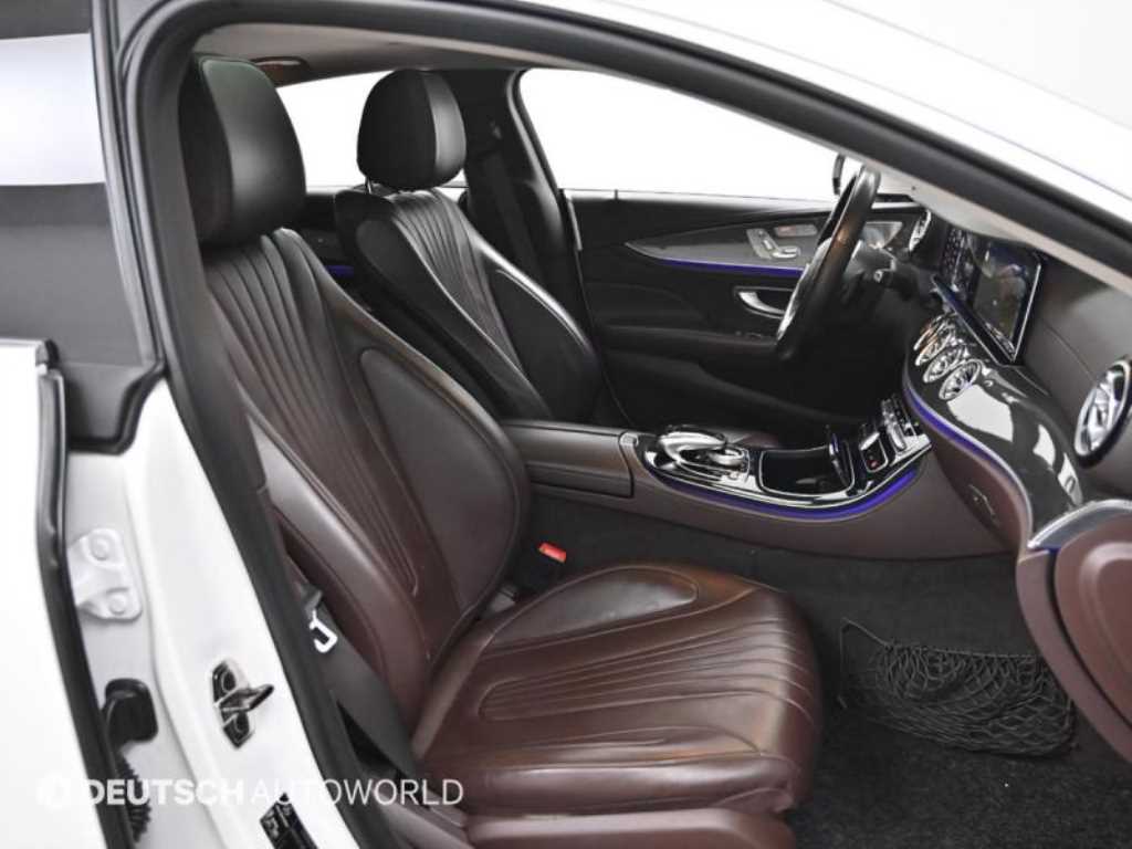 Mercedes Benz CLS Class - Vista 10