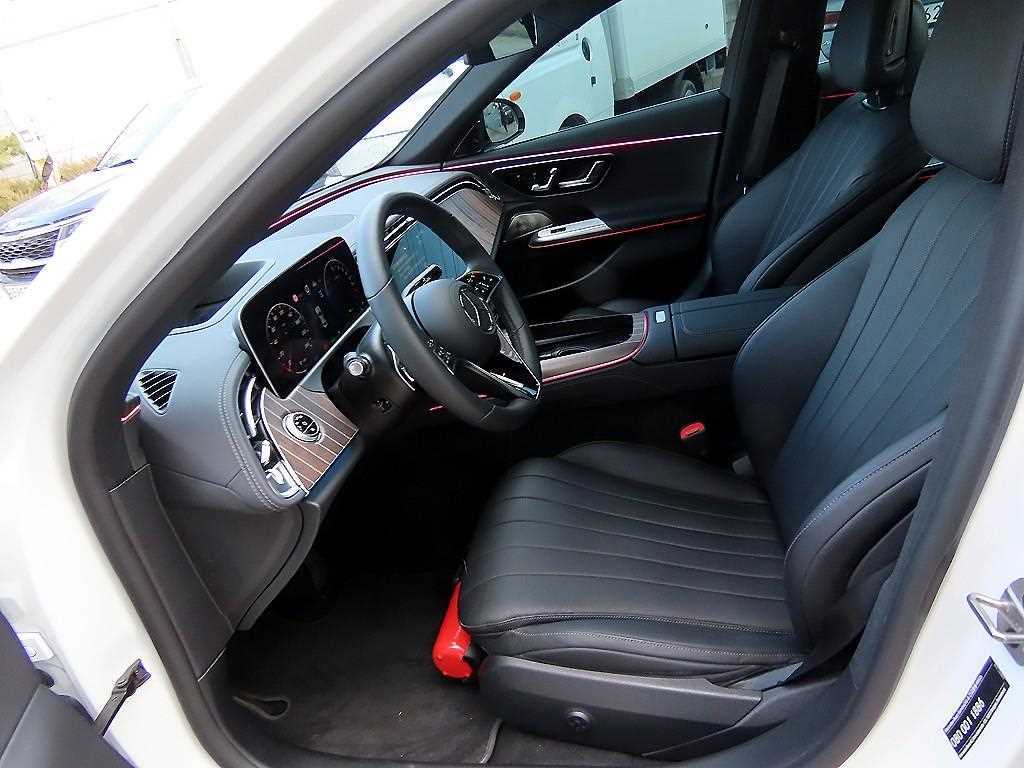 Mercedes Benz E class - Vista 5