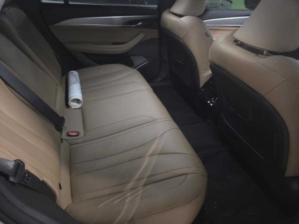 SAMSUNG Grand Koleos - Vista 5