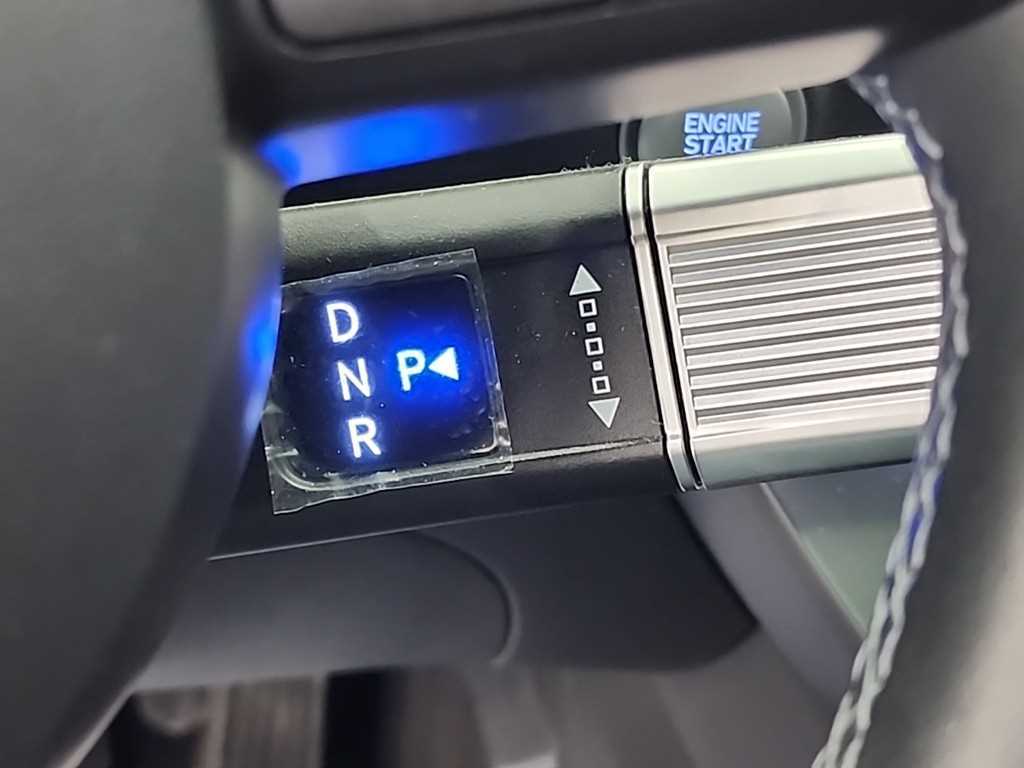 HYUNDAI Sonata - Vista 8