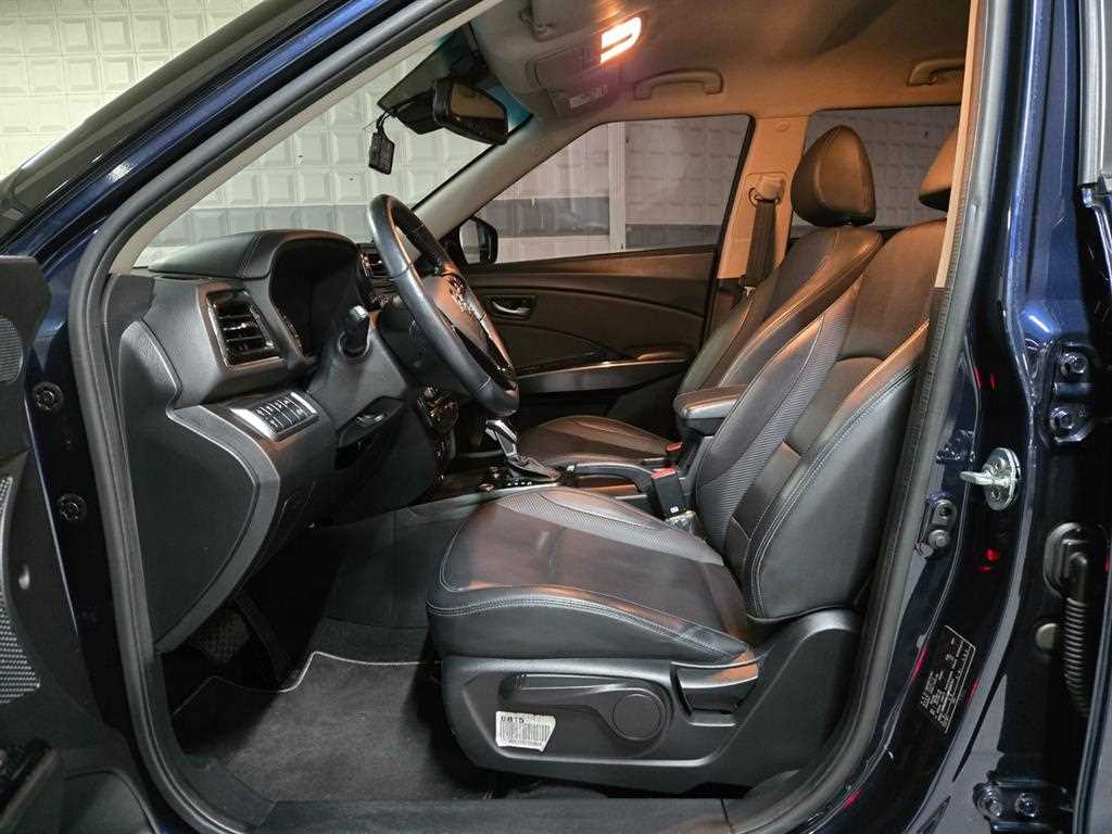 Ssangyong Tivoli - Vista 6