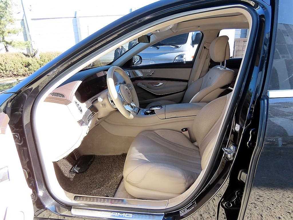 Mercedes Benz S Class - Vista 5