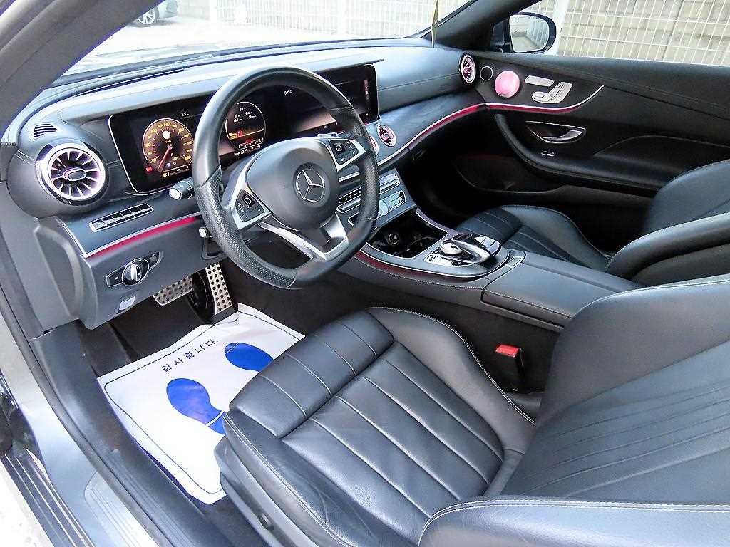 Mercedes Benz E class - Vista 7